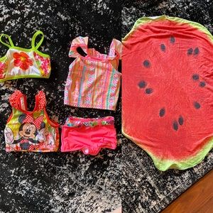 💕💕free with purchase💕💕 Bathing suits 2t